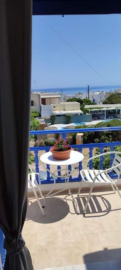 Villa Dioni คามารี ภายนอก รูปภาพ